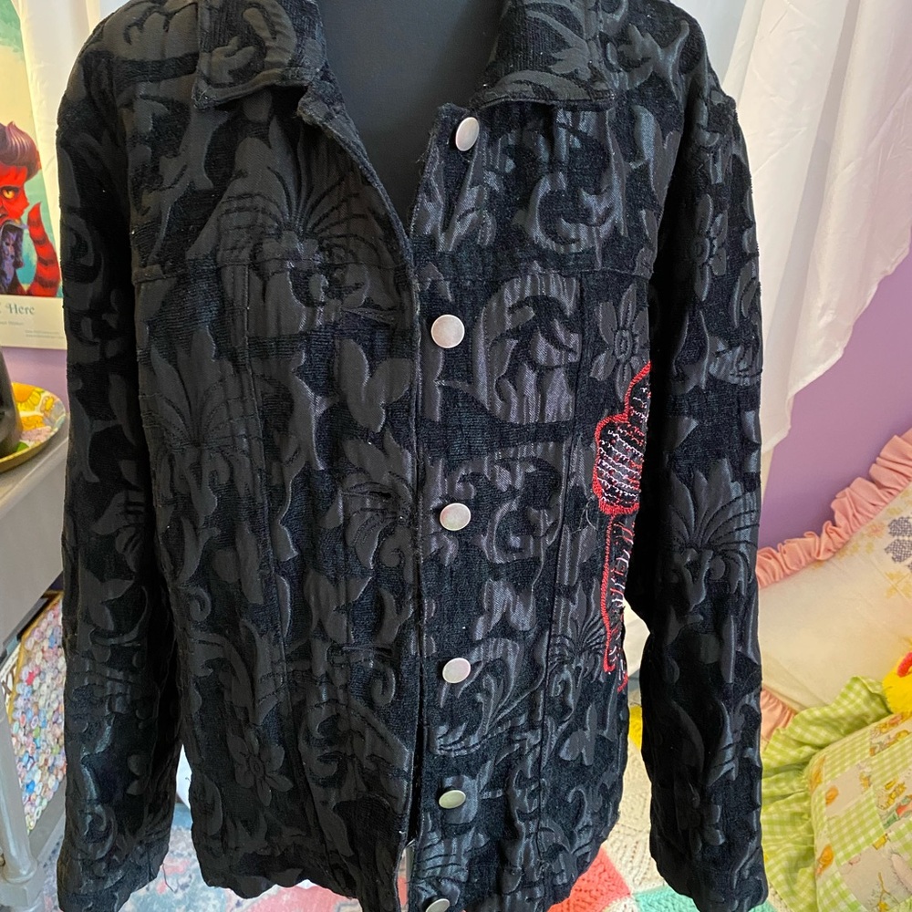 Beautiful vintage Multiples Black Textured Jacket